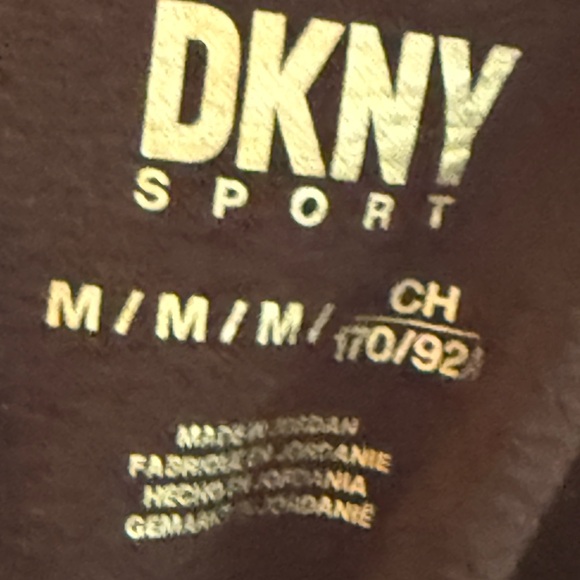 ☀️SUMMER CLEARANCE SALE☀️ DKNY Sport Active Midi Dress in Black - Picture 4 of 5